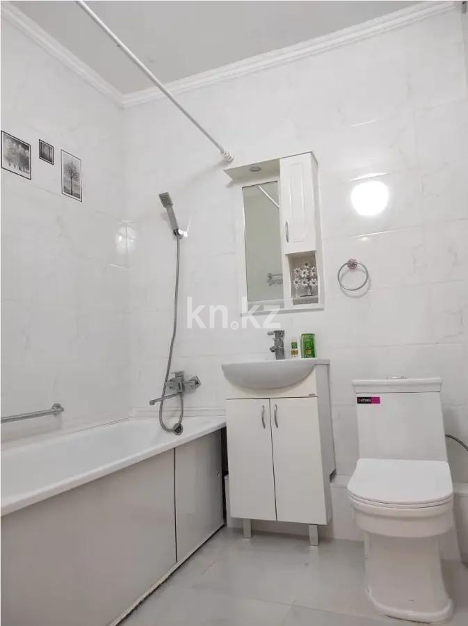 Продажа 1-комнатной квартиры, 51.8 м², мкр-н Акбулак, дом  8 в Алматы - фото 2