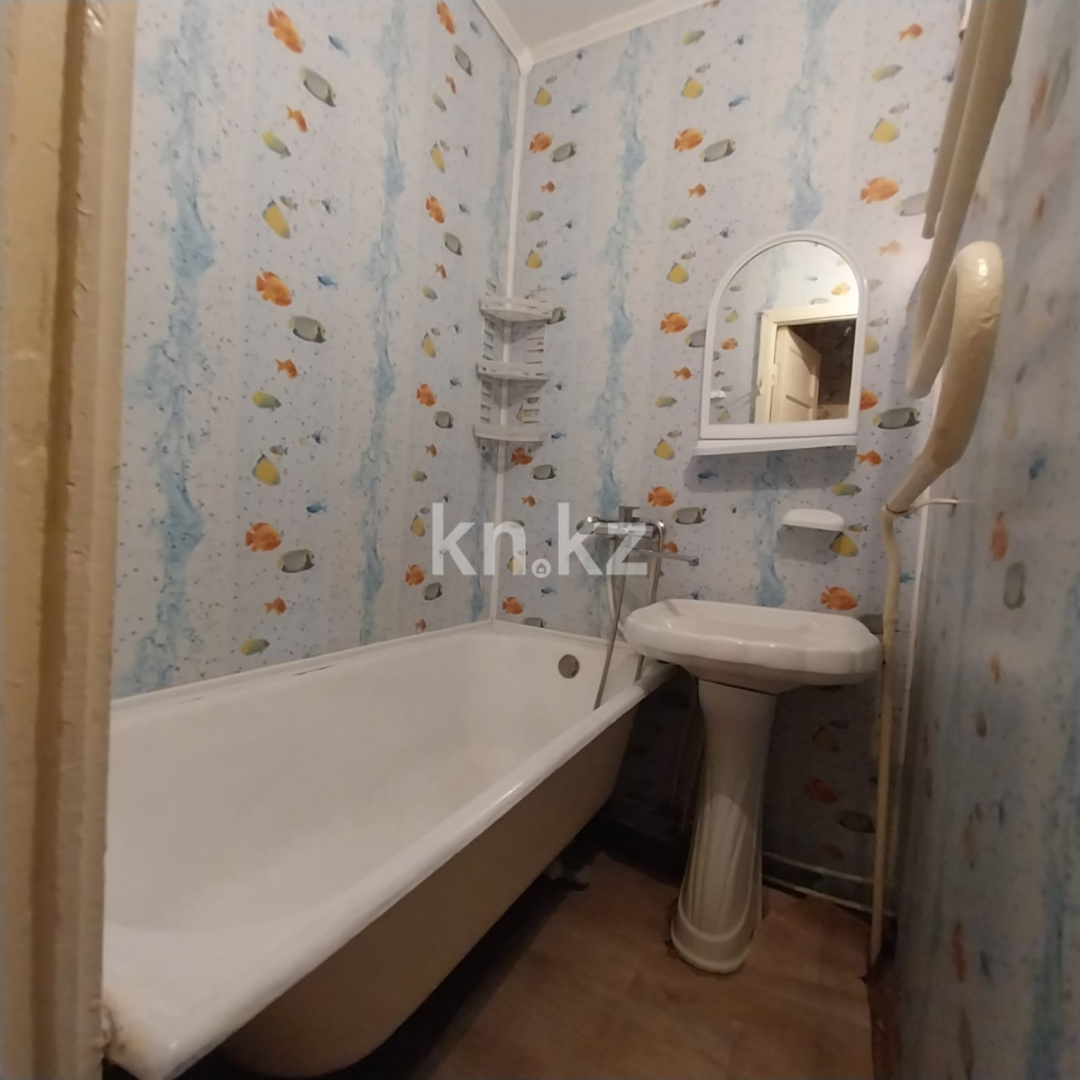 Продажа 2-комнатной квартиры, 44 м², ул. Тюленина, дом  52 - Аренда офисных и торговых помещений в Атырау фото 7 из 8