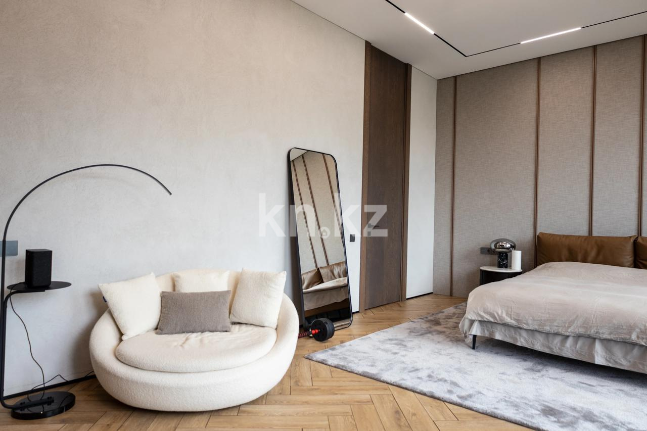 Продажа 6-комнатной квартиры, 650 м² - Продажа пятикомнатных и более квартир в Алматы фото 23 из 40