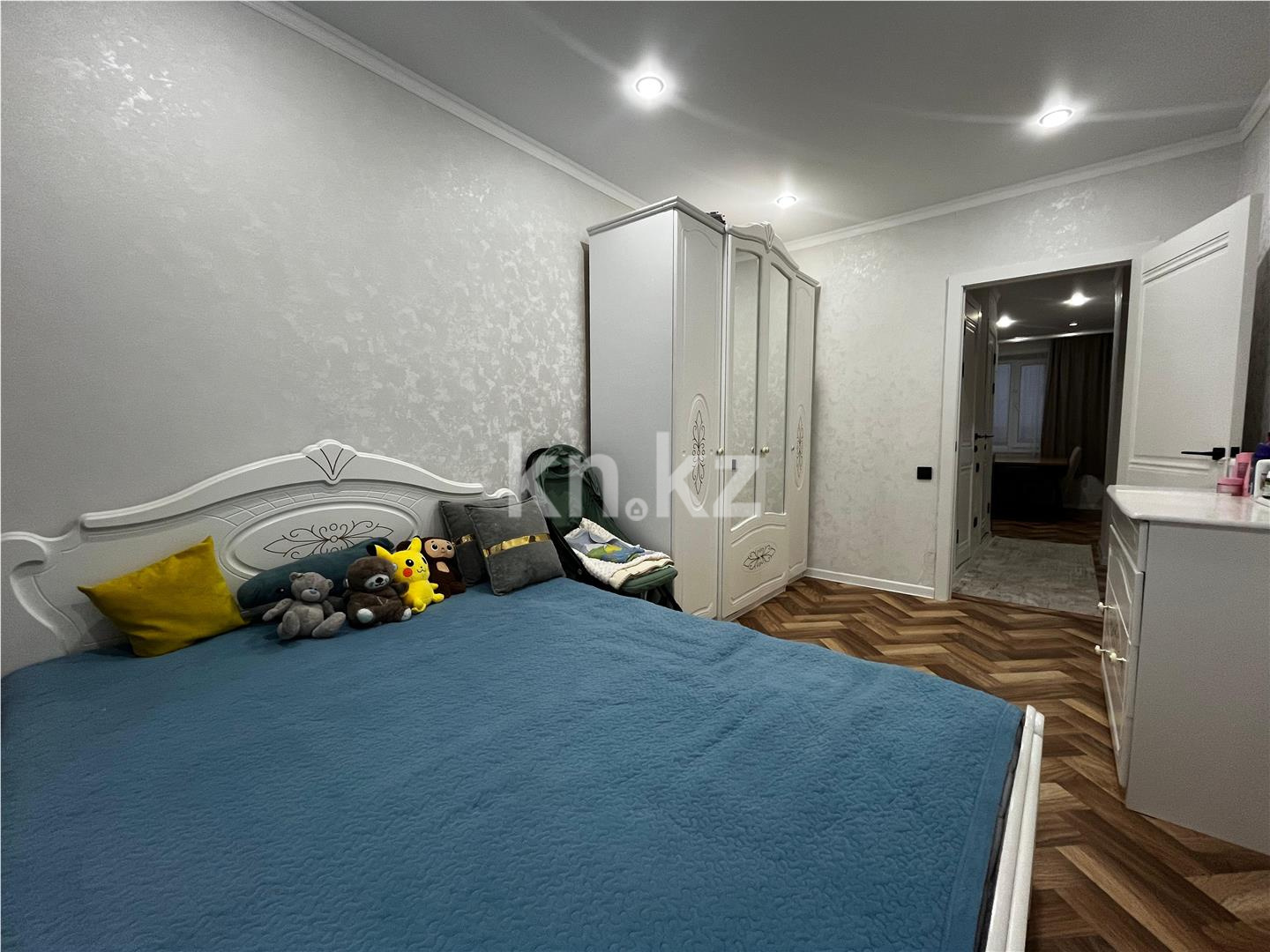 Продажа 3-комнатной квартиры, 65 м², мкр-н Голубые Пруды - Продажа  трехкомнатных квартир в Караганде фото 4 из 12