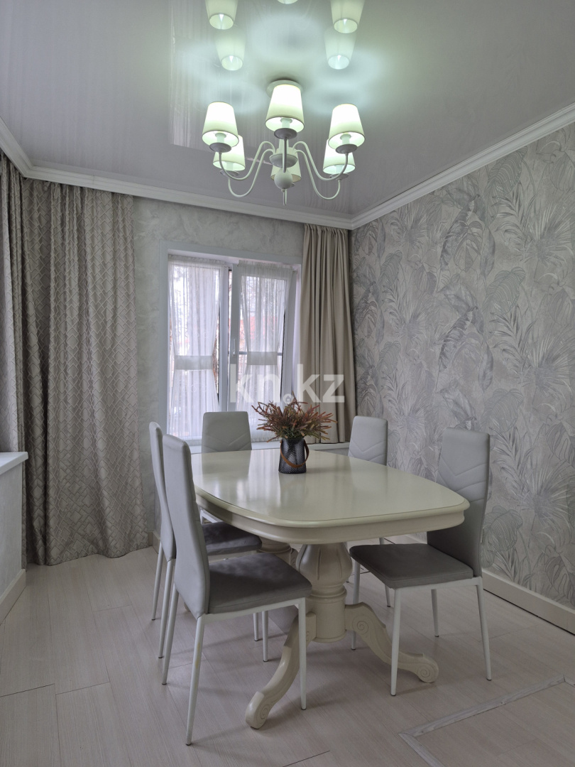 Продажа 4-комнатной квартиры, 94.8 м², пр. Достык, дом  103/40 - ул. Госпитальная - Продажа  четырехкомнатных квартир в Алматы фото 4 из 20