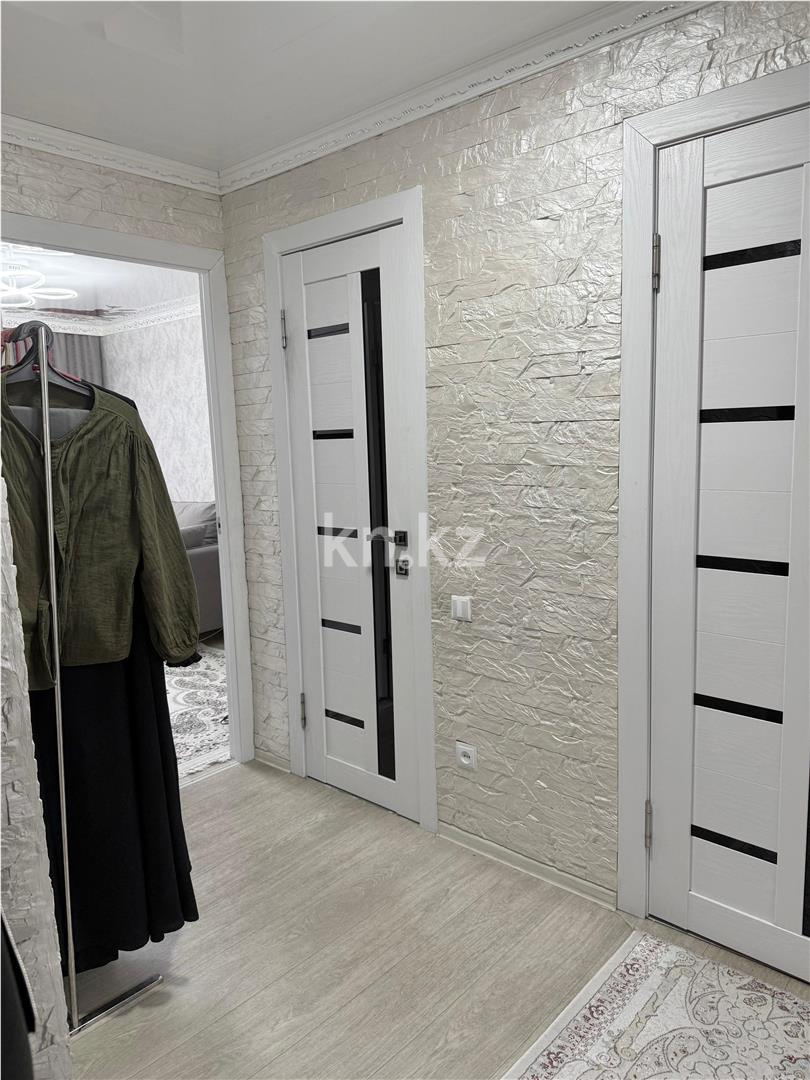 Продажа 3-комнатной квартиры, 65 м², мкр-н 18 - Продажа квартир в Караганде фото 9 из 13