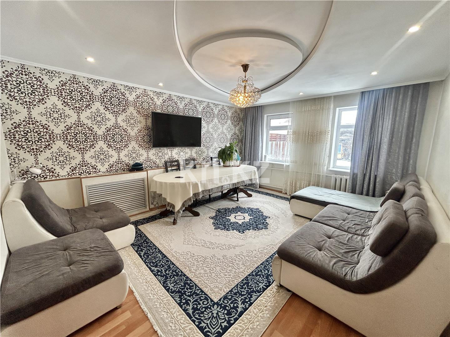 Продажа 4-комнатного дома, 88 м² - Продажа домов, коттеджей в Караганде фото 1 из 19