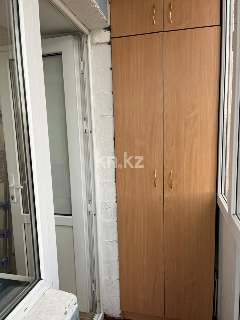 Продажа 3-комнатной квартиры, 50 м², Пичугина 240, дом  10 - Продажа квартир в Караганде фото 8 из 11