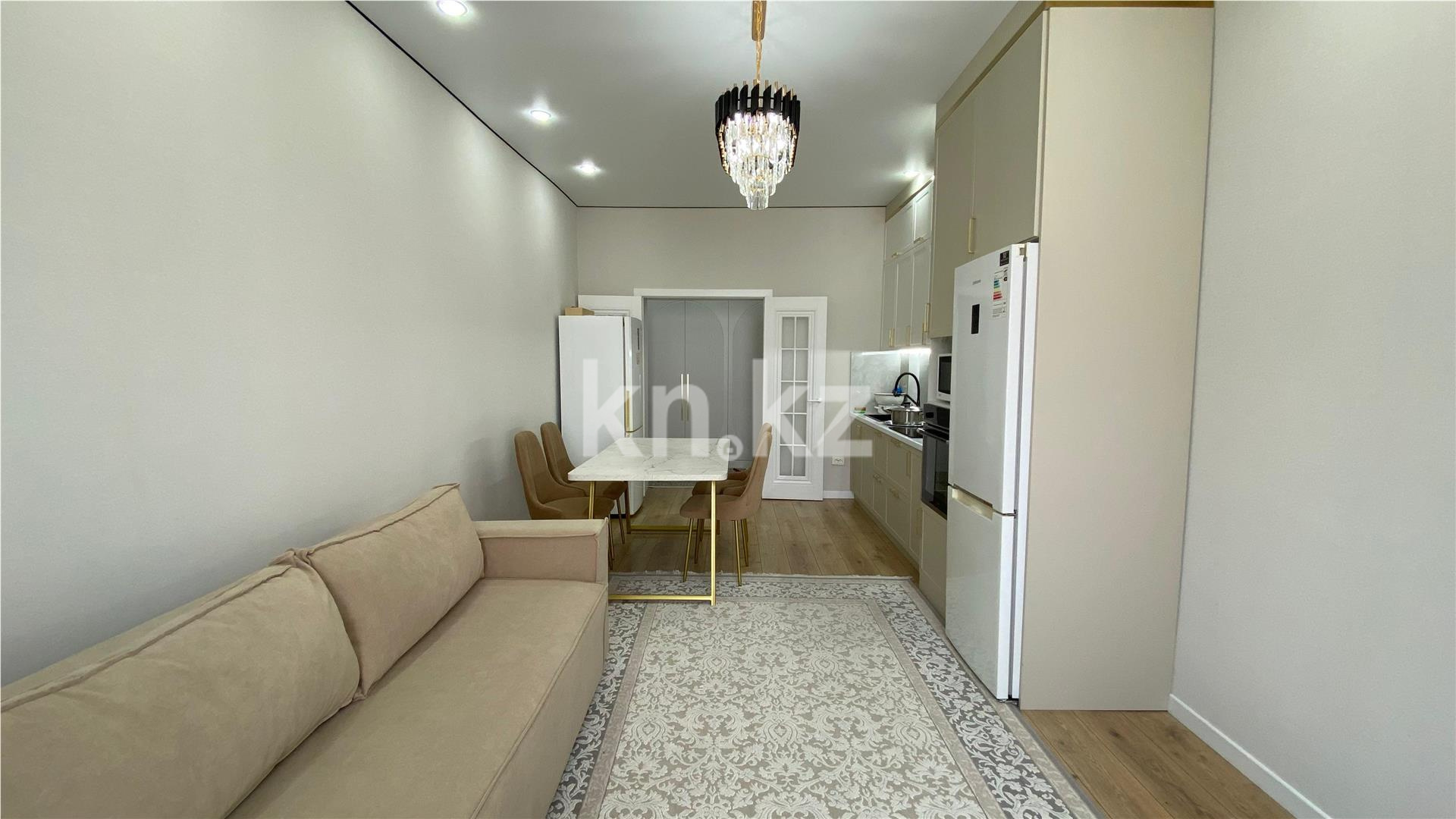 Продажа 3-комнатной квартиры, 75 м², пр. Туран в Астане - фото 2