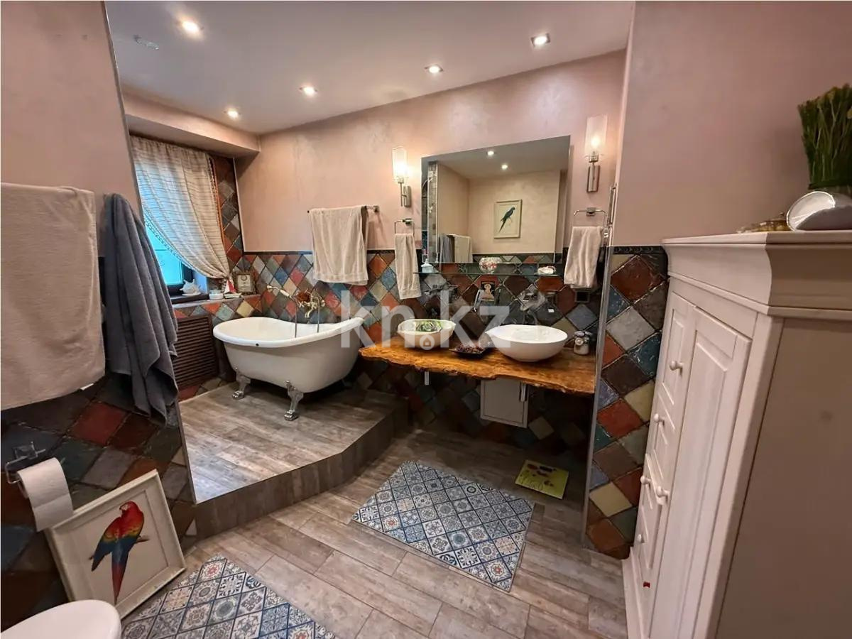 Продажа 4-комнатной квартиры, 160 м² - Продажа четырехкомнатных квартир от собственников в Казахстане фото 6 из 8