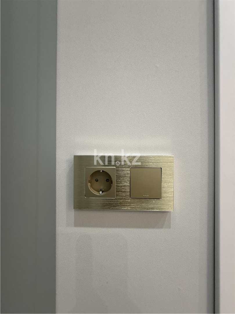 Продажа 3-комнатной квартиры, 87 м² - Продажа квартир в кирпичном доме в Караганде - страница 9 фото 19 из 23