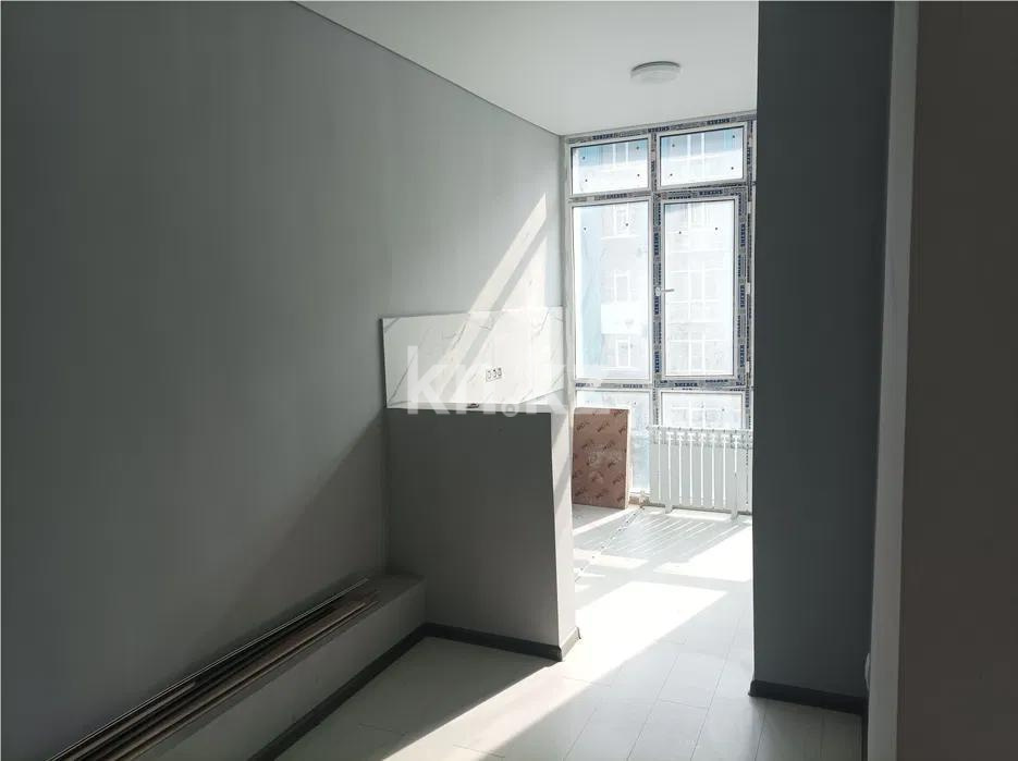 Продажа 2-комнатной квартиры, 40 м², ул. Жолымбет, дом  42/5 в Алматы - фото 2