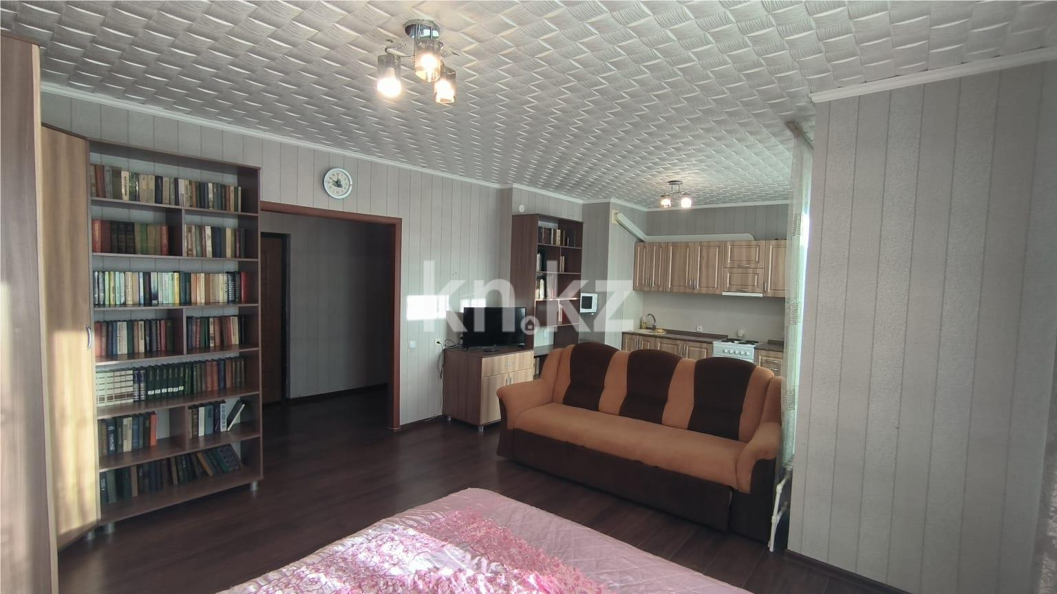 Продажа 1-комнатной квартиры, 40 м² - Продажа однокомнатных квартир в Караганде фото 1 из 9