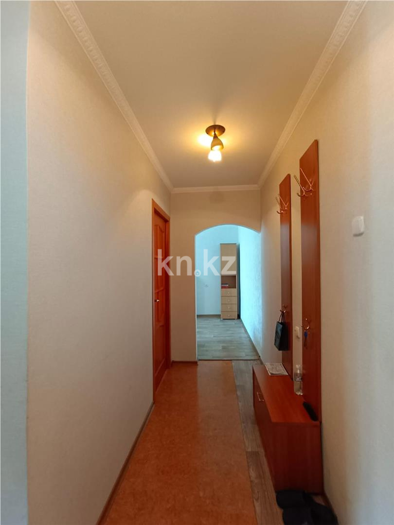 Продажа 2-комнатной квартиры, 43 м², мкр-н 22 в Караганде - фото 13