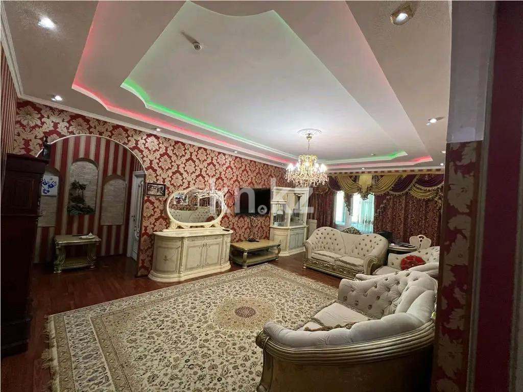 Продажа 3-комнатной квартиры, 135 м², ул. Курмангазы, дом  145 - Продажа  трехкомнатных квартир в Алматы с фото фото 1 из 6