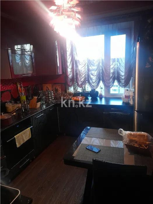 Продажа 2-комнатной квартиры, 54 м², мкр-н Степной-4, дом  10 в Караганде - фото 3