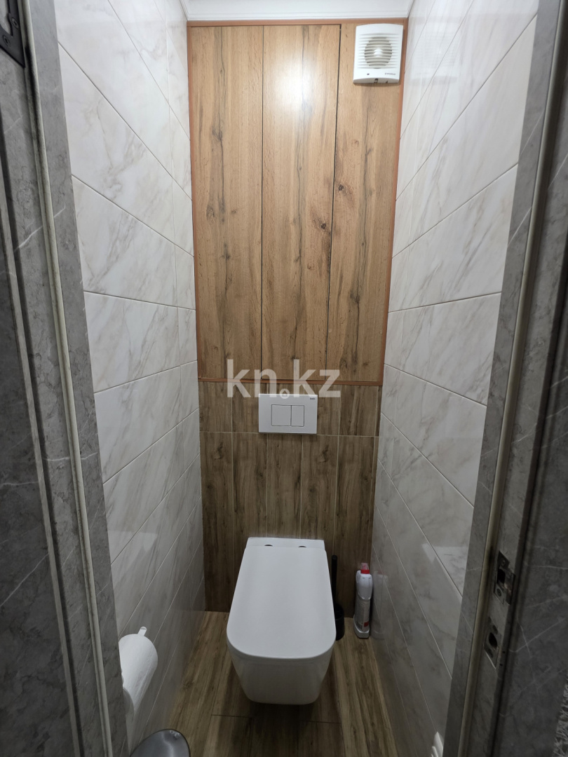 Продажа 4-комнатной квартиры, 76 м², мкр. Орбита-1, дом  11 в Караганде - фото 20