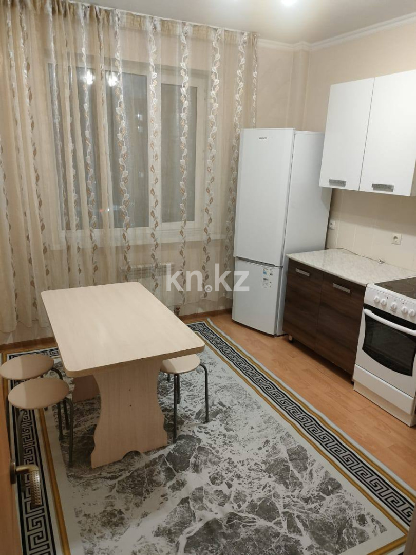 Аренда 1-комнатной квартиры, 40 м², ул. Молдагалиева, дом  2/1 - ул. Айтматова - Аренда квартир помесячно в Астане фото 1 из 7