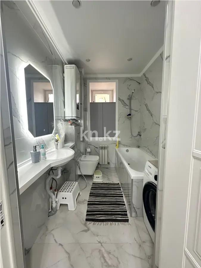 Продажа 3-комнатной квартиры, 75 м², ул. Дюсембекова, дом  53/8 в Караганде - фото 7