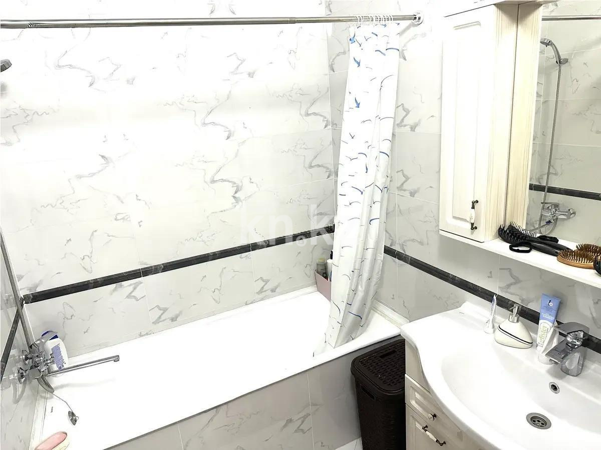 Продажа 2-комнатной квартиры, 58 м², ул. Сатпаева, дом  90/38 в Алматы - фото 3