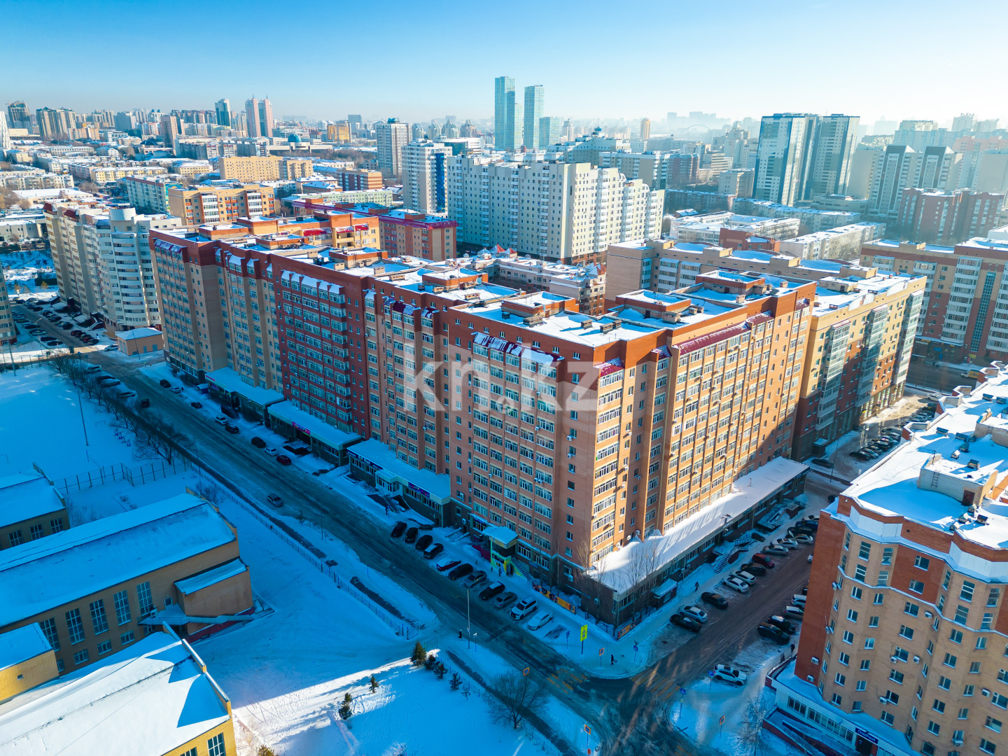 Продажа 1-комнатной квартиры, 36 м², ул. Кубрина в Астане - фото 10