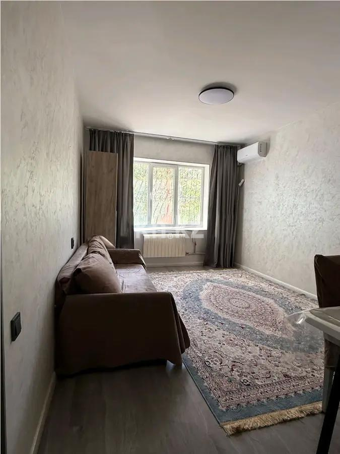 Продажа 1-комнатной квартиры, 41 м², мкр-н Жетысу-1, дом  26 - Продажа квартир в Казахстане фото 1 из 3