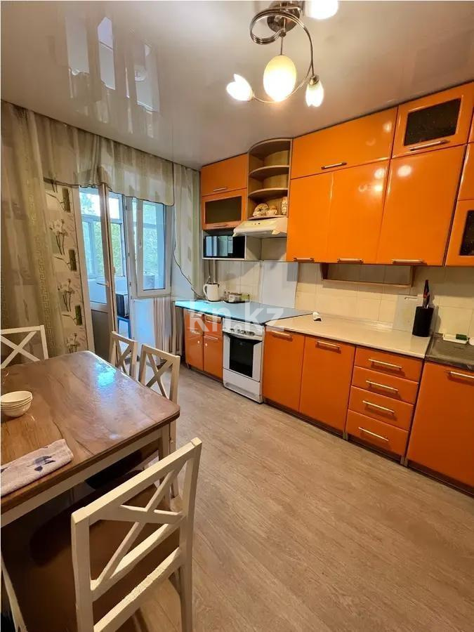 Продажа 3-комнатной квартиры, 73 м², ул. Дюсембекова, дом  2 - Продажа квартир в Караганде фото 6 из 8