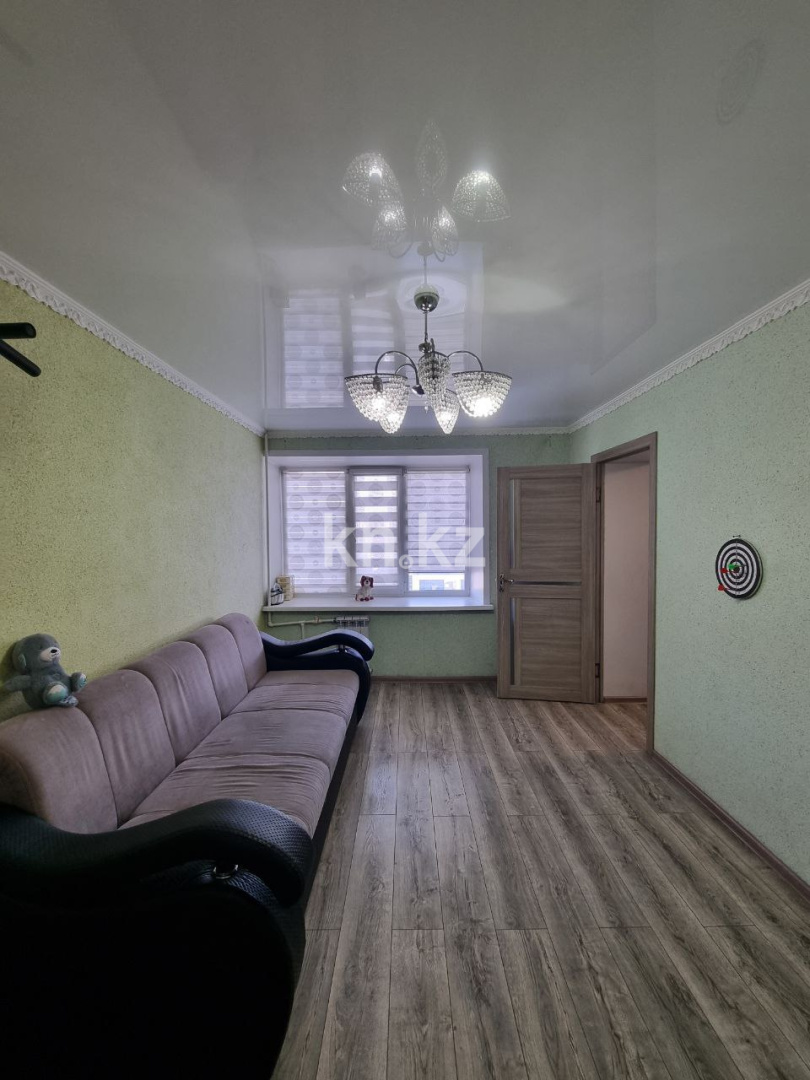 Продажа 4-комнатной квартиры, 90 м², ул. Дюсембекова, дом  4 в Караганде - фото 10