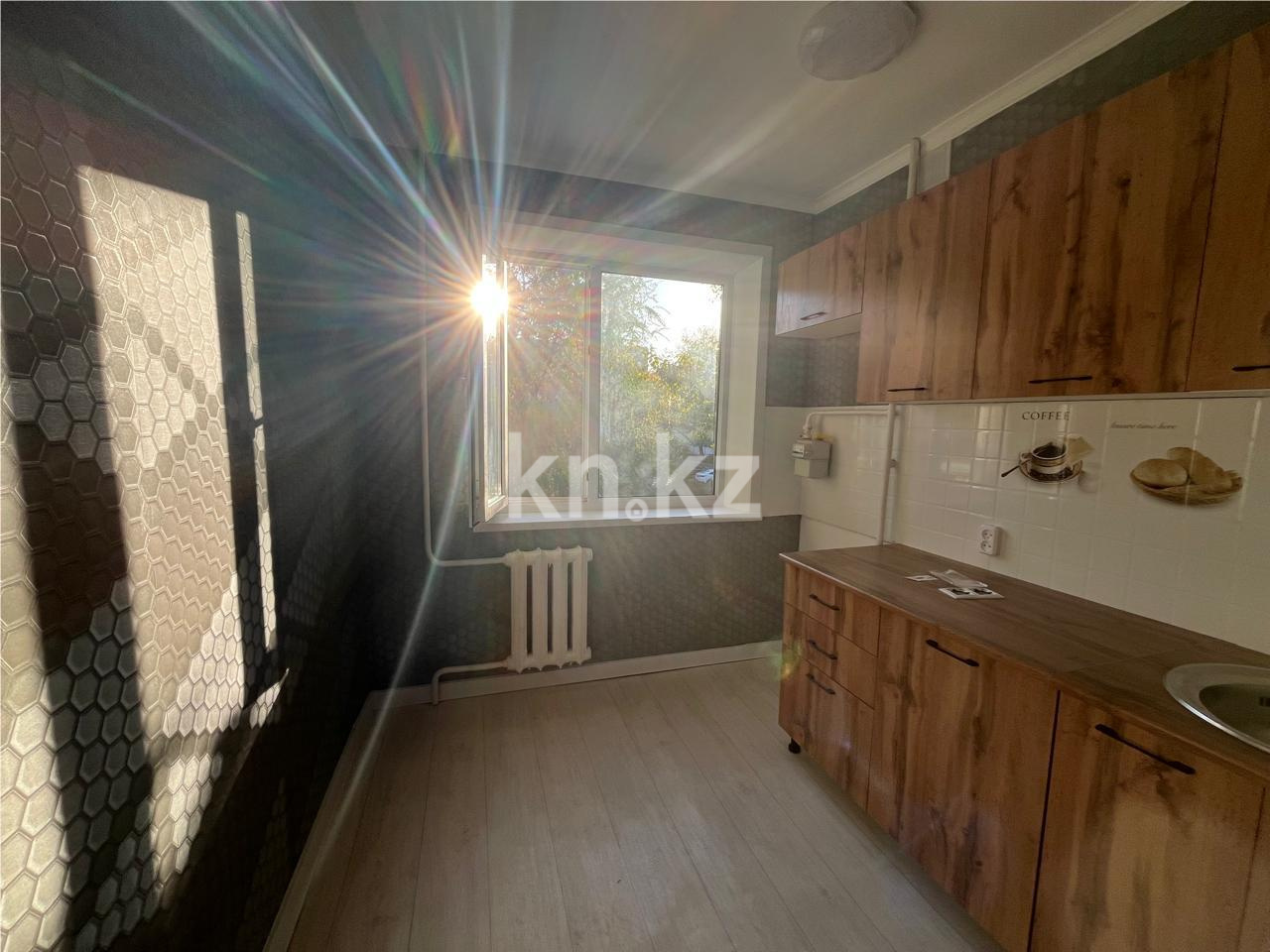 Продажа 2-комнатной квартиры, 47 м², пр. Строителей, дом  17 - Продажа квартир в Караганде фото 6 из 12