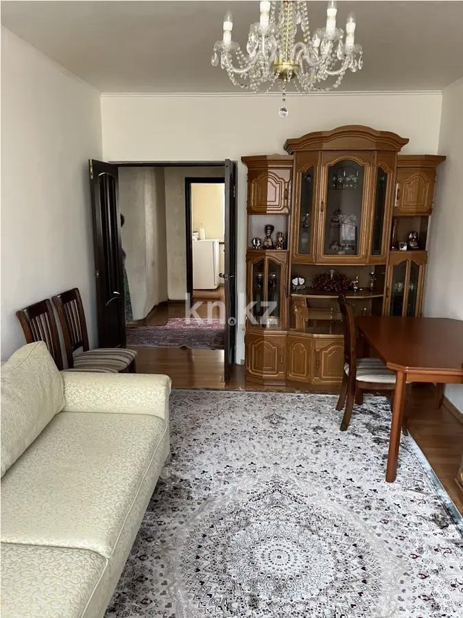 Продажа 3-комнатной квартиры, 69 м², мкр-н Самал-1, дом  13 - Продажа квартир в Алматы фото 1 из 10