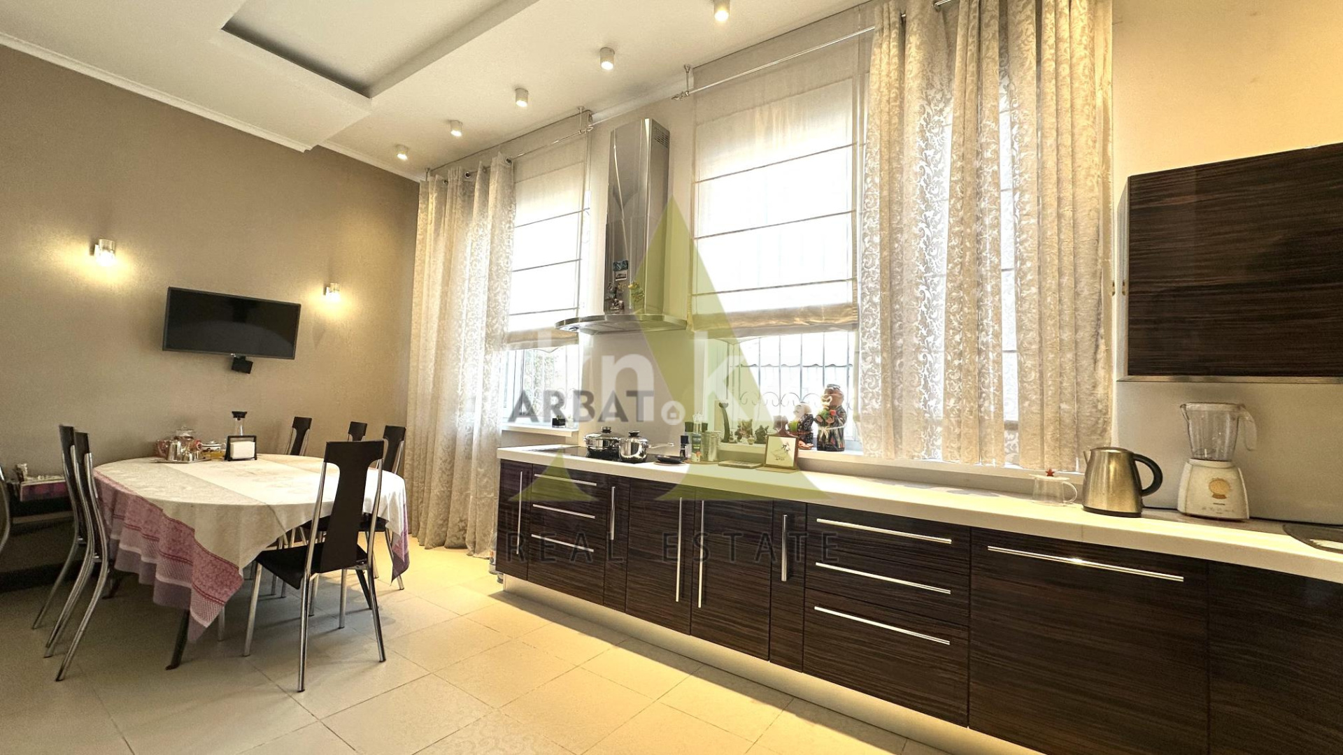 Продажа 5-комнатного дома, 197 м², ул. Сабденова - Продажа домов, коттеджей в Алматы фото 11 из 18