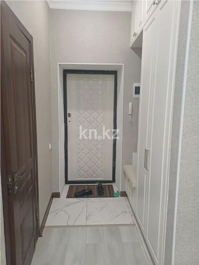 Продажа 1-комнатной квартиры, 36 м², пр. Улы Дала, дом  33/1 в Астане - фото 4