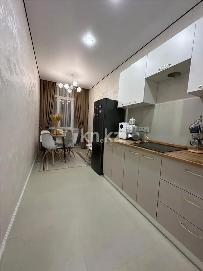 Продажа 1-комнатной квартиры, 38 м², ул. Жолымбет, дом  42/5 - Продажа квартир без посредников в Алматы фото 2 из 4