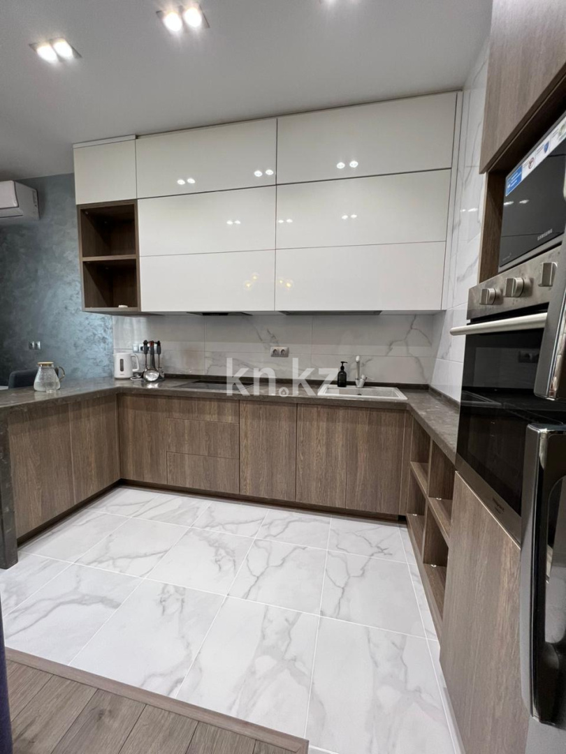 Аренда 2-комнатной квартиры, 75 м², пр. Аль-Фараби, дом  21 - ул. Катаева - Аренда квартир помесячно в Казахстане фото 4 из 10