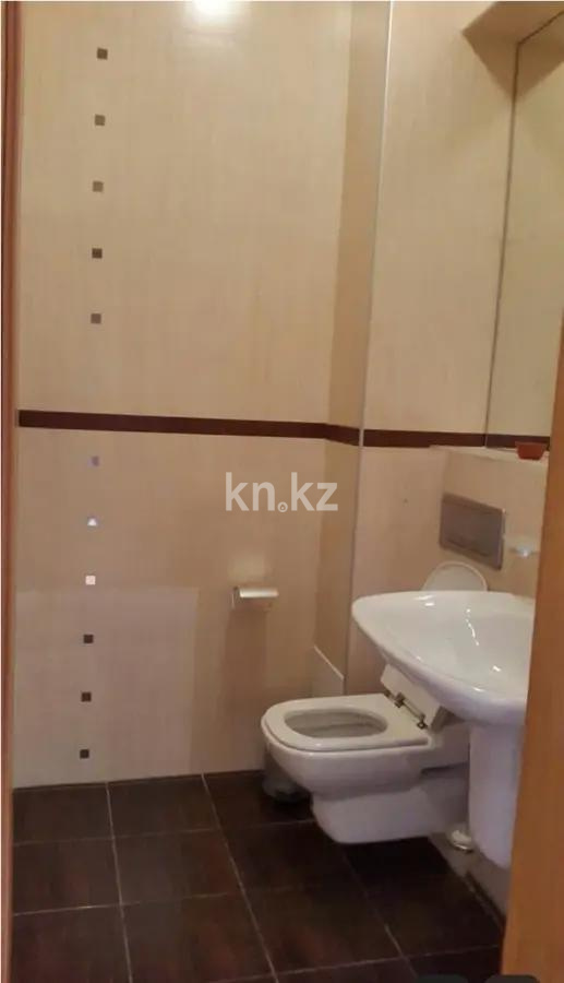 Продажа 4-комнатной квартиры, 174 м², пр. Кабанбай батыра, дом  34/1 в Астане - фото 4