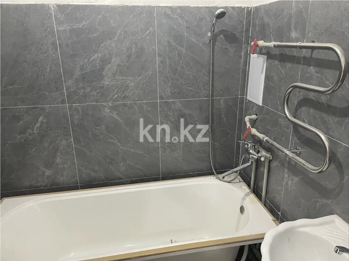Продажа 2-комнатной квартиры, 52.8 м² в Алматы - фото 3