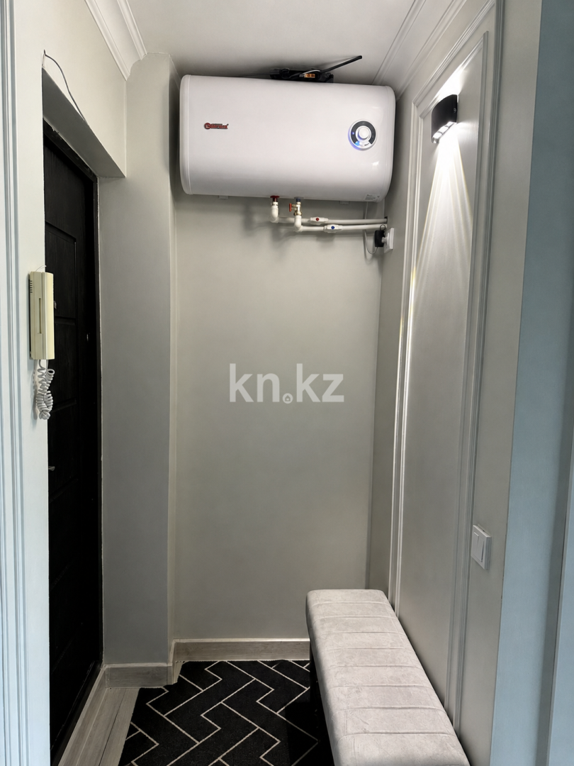 Продажа 3-комнатной квартиры, 60 м² - Продажа квартир в Караганде - страница 2 фото 15 из 18