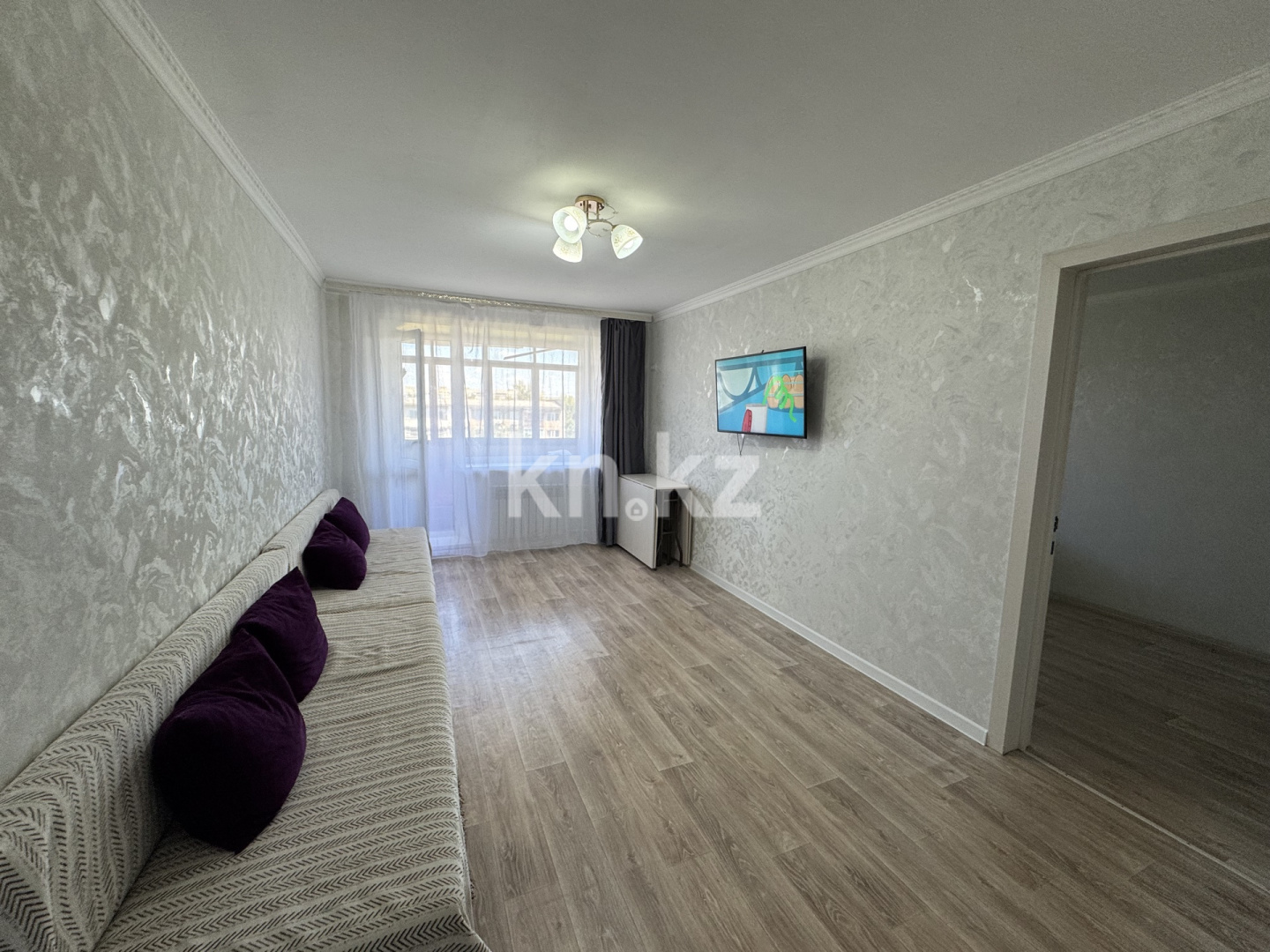 Продажа 3-комнатной квартиры, 64 м², ул. Язева, дом  11 - Продажа квартир в Караганде фото 1 из 13