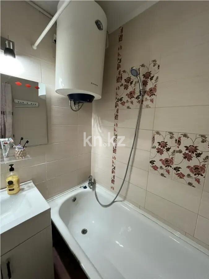 Продажа 3-комнатной квартиры, 63 м² в Караганде - фото 5