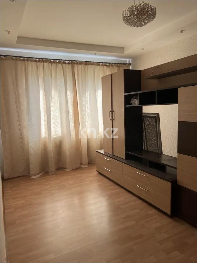 Продажа 3-комнатной квартиры, 72.8 м², ул. Карасай батыра, дом  156 в Алматы