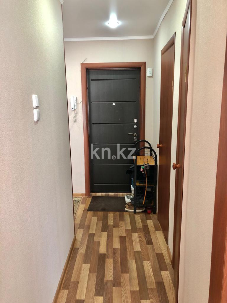 Продажа 4-комнатной квартиры, 61 м², мкр-н 16 в Караганде - фото 13