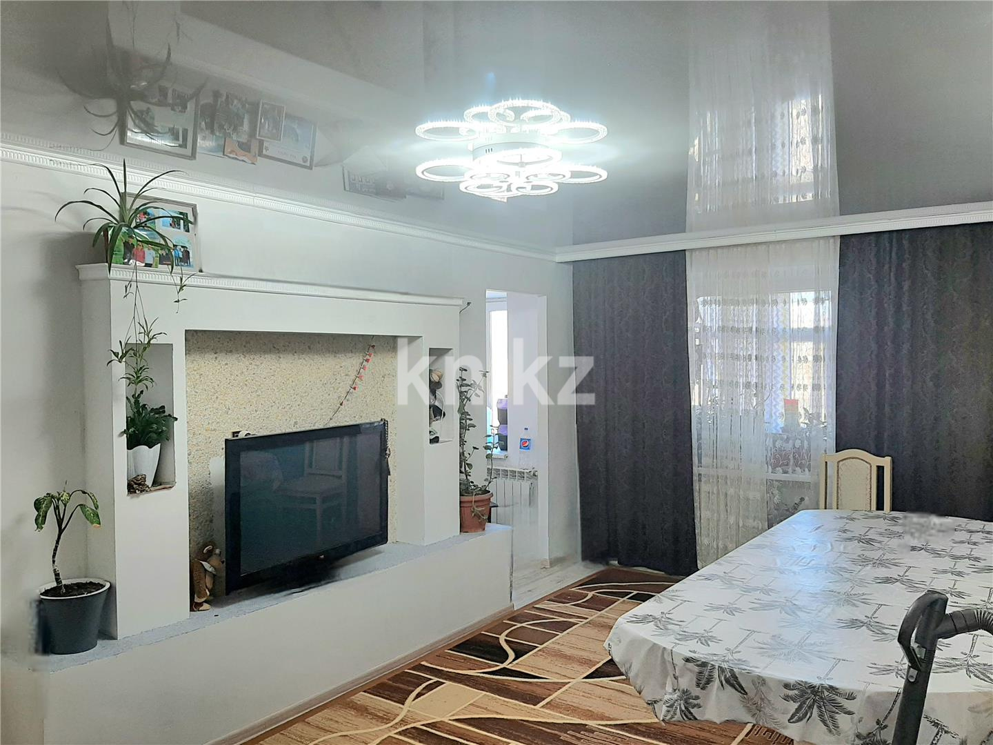 Продажа 3-комнатной квартиры, 57 м², пр. Момышулы - Продажа  трехкомнатных квартир в Темиртау фото 1 из 11