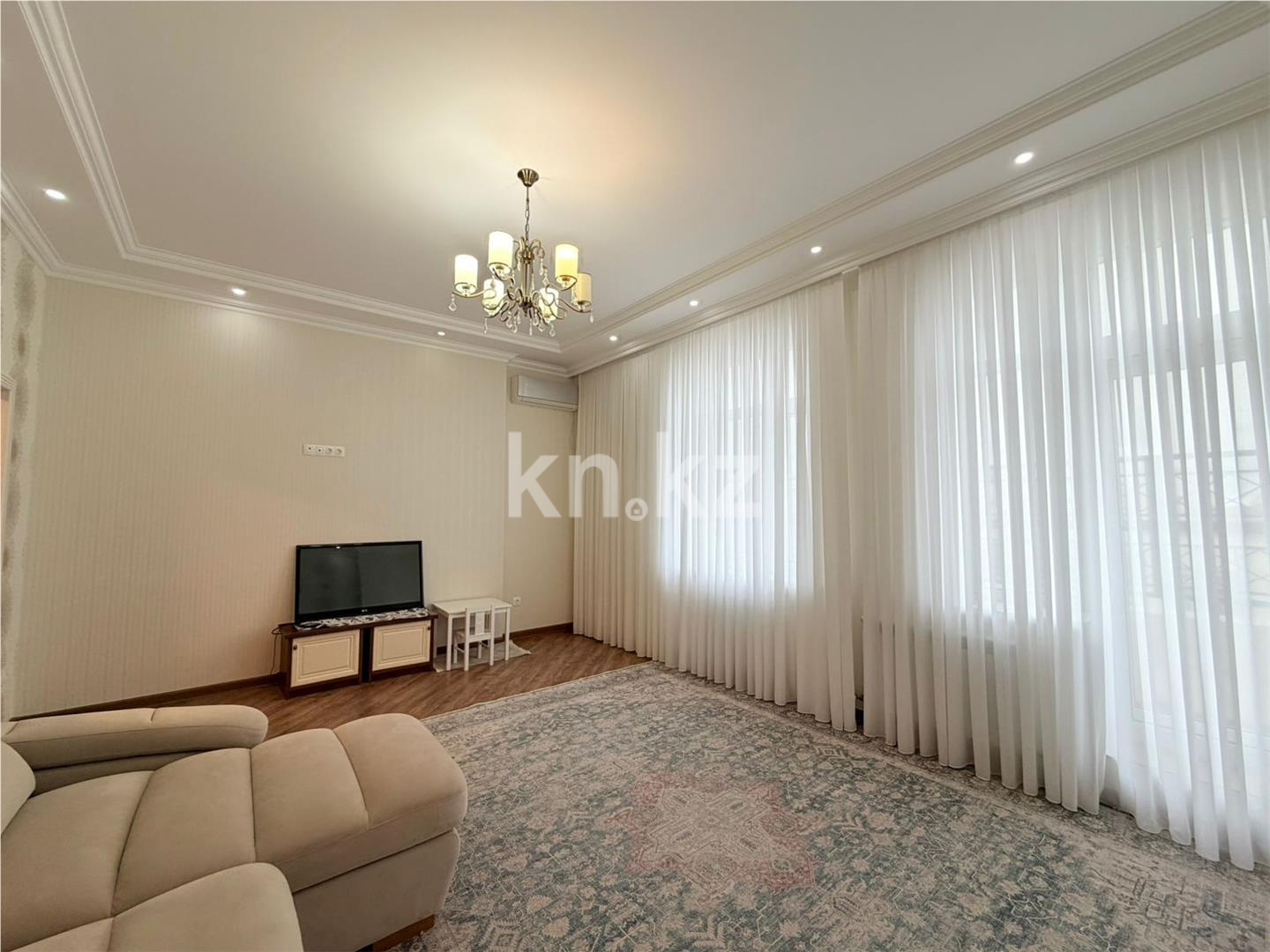 Продажа 2-комнатной квартиры, 81 м² в Астане
