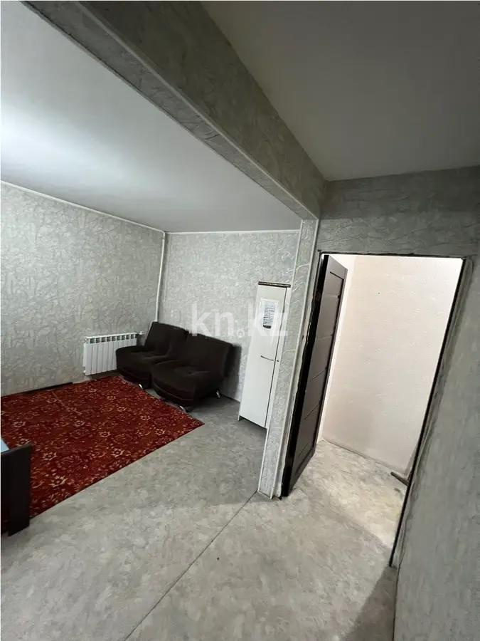 Продажа 1-комнатной квартиры, 33 м², мкр-н 13, дом  32 - Продажа  однокомнатных квартир в Караганде фото 2 из 4