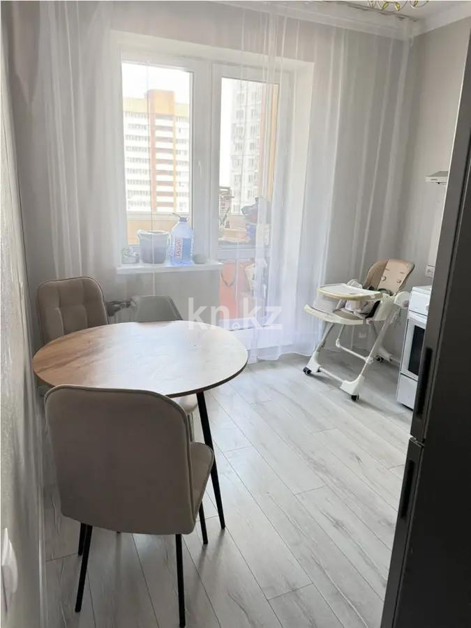 Продажа 1-комнатной квартиры, 37 м² - Продажа квартир от собственников в Караганде фото 2 из 4
