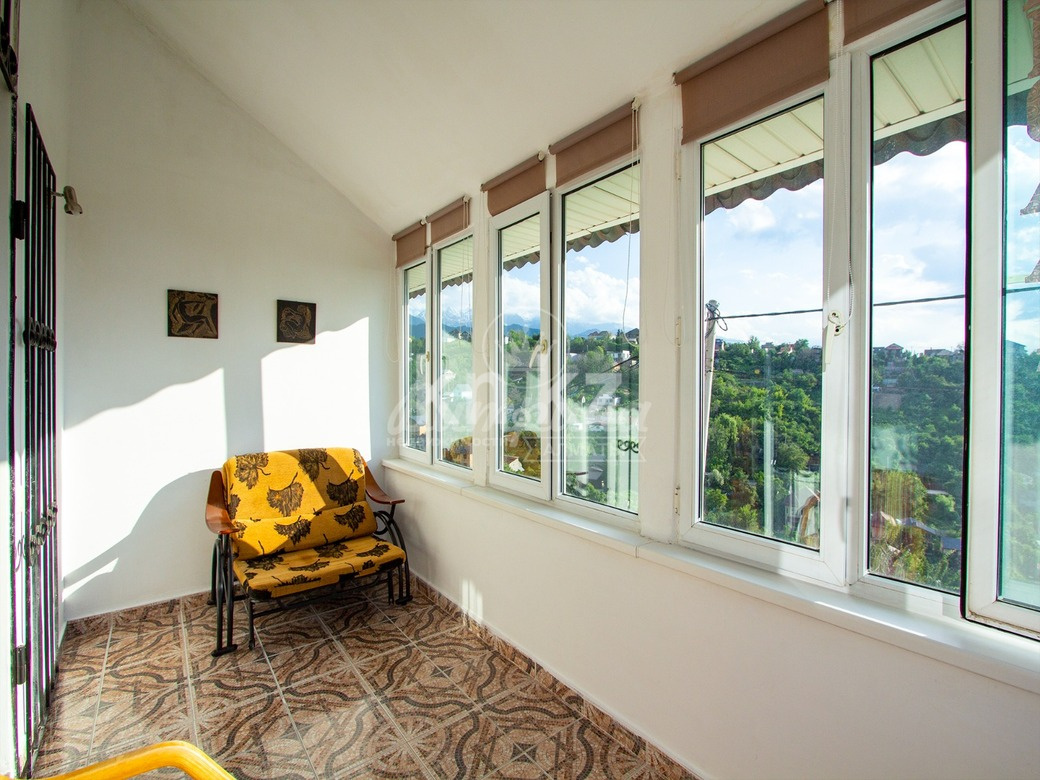 Продажа 4-комнатного дома, 170 м², ул. Кербулакская, дом  5б - Продажа домов, коттеджей в Алматы без посредников фото 9 из 29