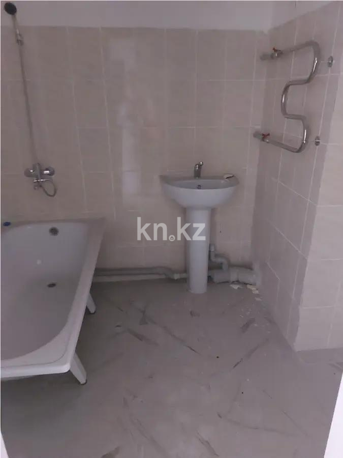 Продажа 2-комнатной квартиры, 68.4 м² в Алматы - фото 3