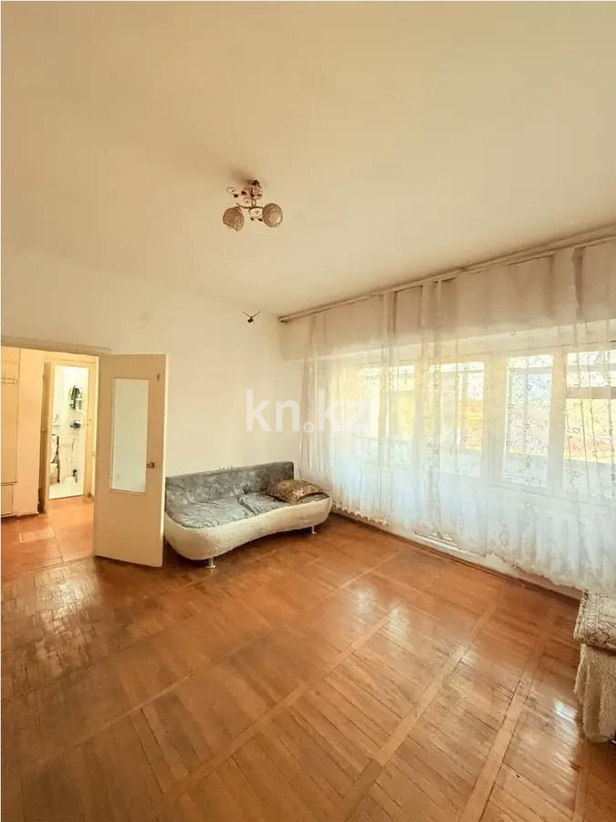 Продажа 1-комнатной квартиры, 40 м², ул. Жандосова, дом  1 в Алматы
