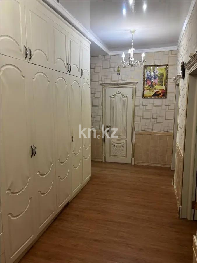 Продажа 2-комнатной квартиры, 70 м², ул. Нажимеденова, дом  54 в Астане - фото 6