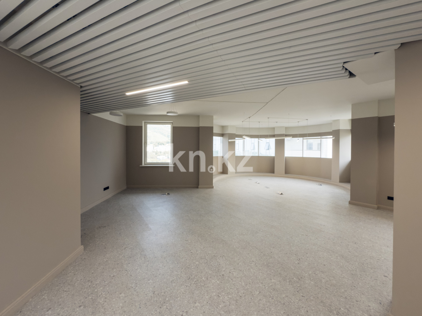 Аренда , Достык, дом  188 - Аренда офисных и торговых помещений в Алматы фото 8 из 15