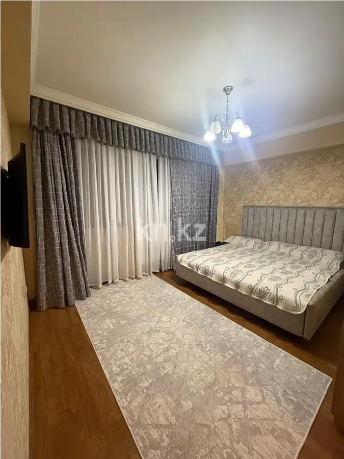 Продажа 2-комнатной квартиры, 91 м², ул. Толе би, дом  286/5 - Продажа квартир в Алматы фото 1 из 6