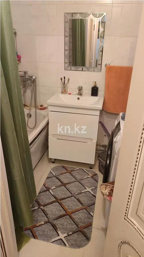 Продажа 3-комнатной квартиры, 72 м², мкр. Аксай-5, дом  16 в Алматы - фото 4