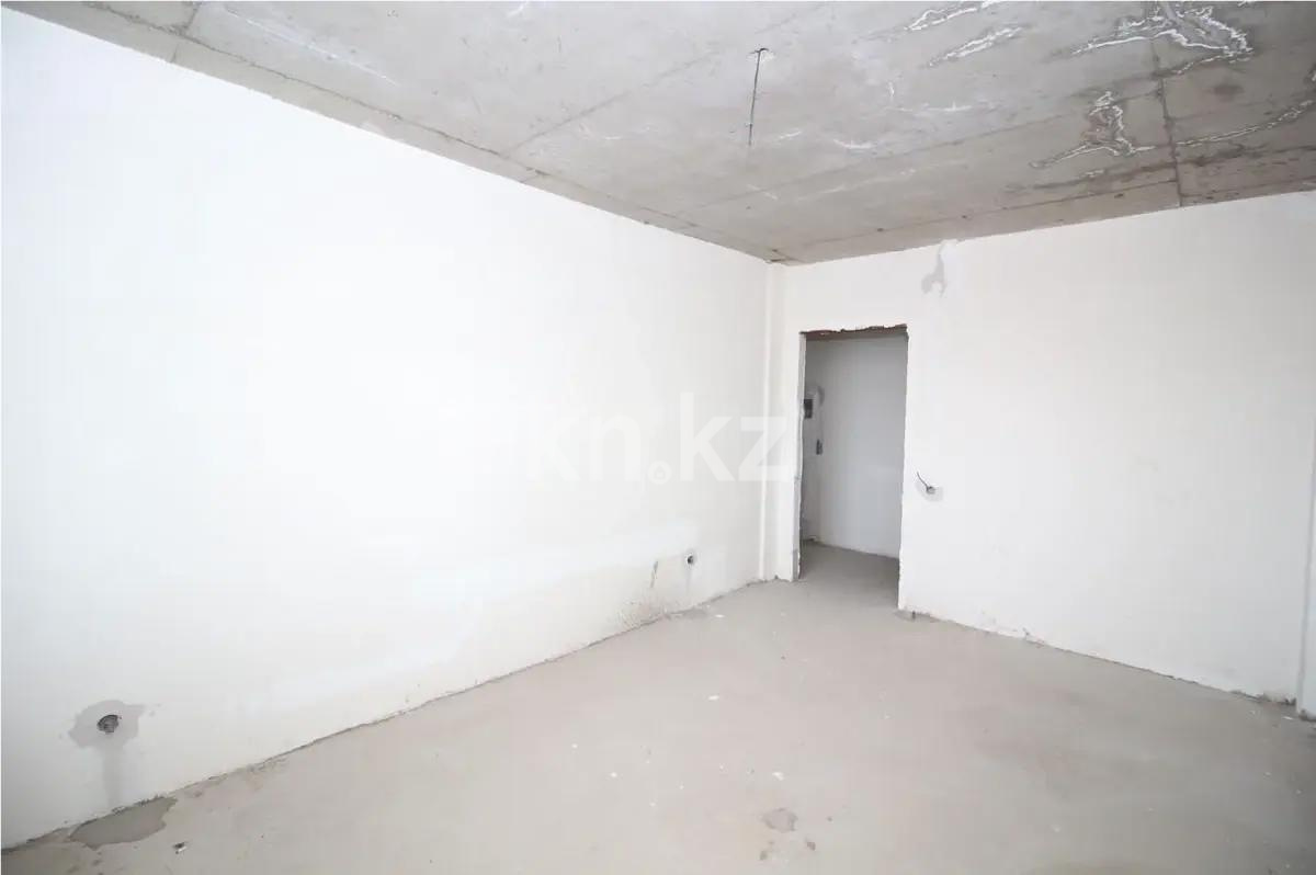 Продажа 4-комнатной квартиры, 175 м², ул. Тулебаева, дом  5 в Астане - фото 3