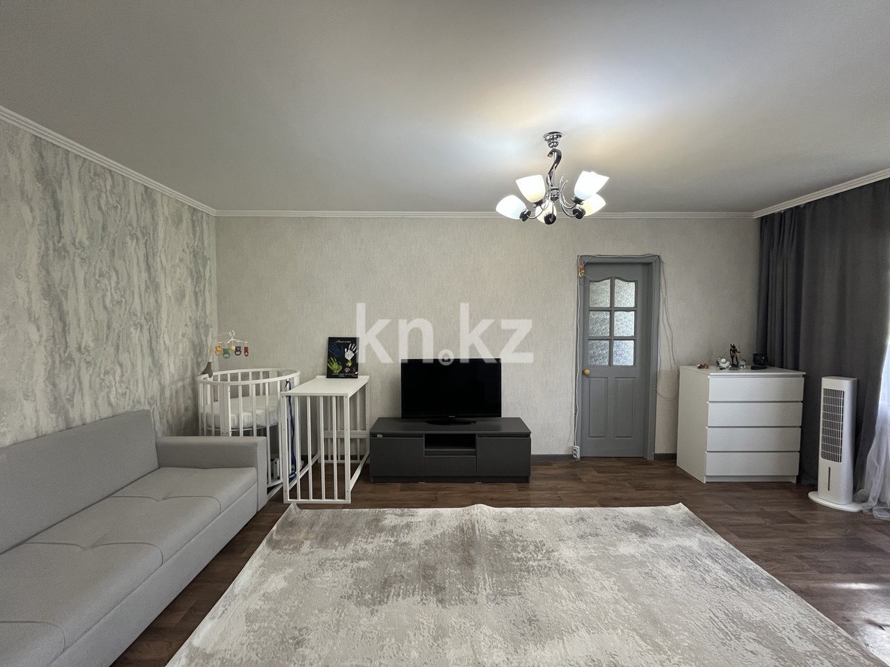 Продажа 2-комнатной квартиры, 47 м², ул. Ерубаева, дом  33 - Продажа квартир в Караганде с фото фото 1 из 14